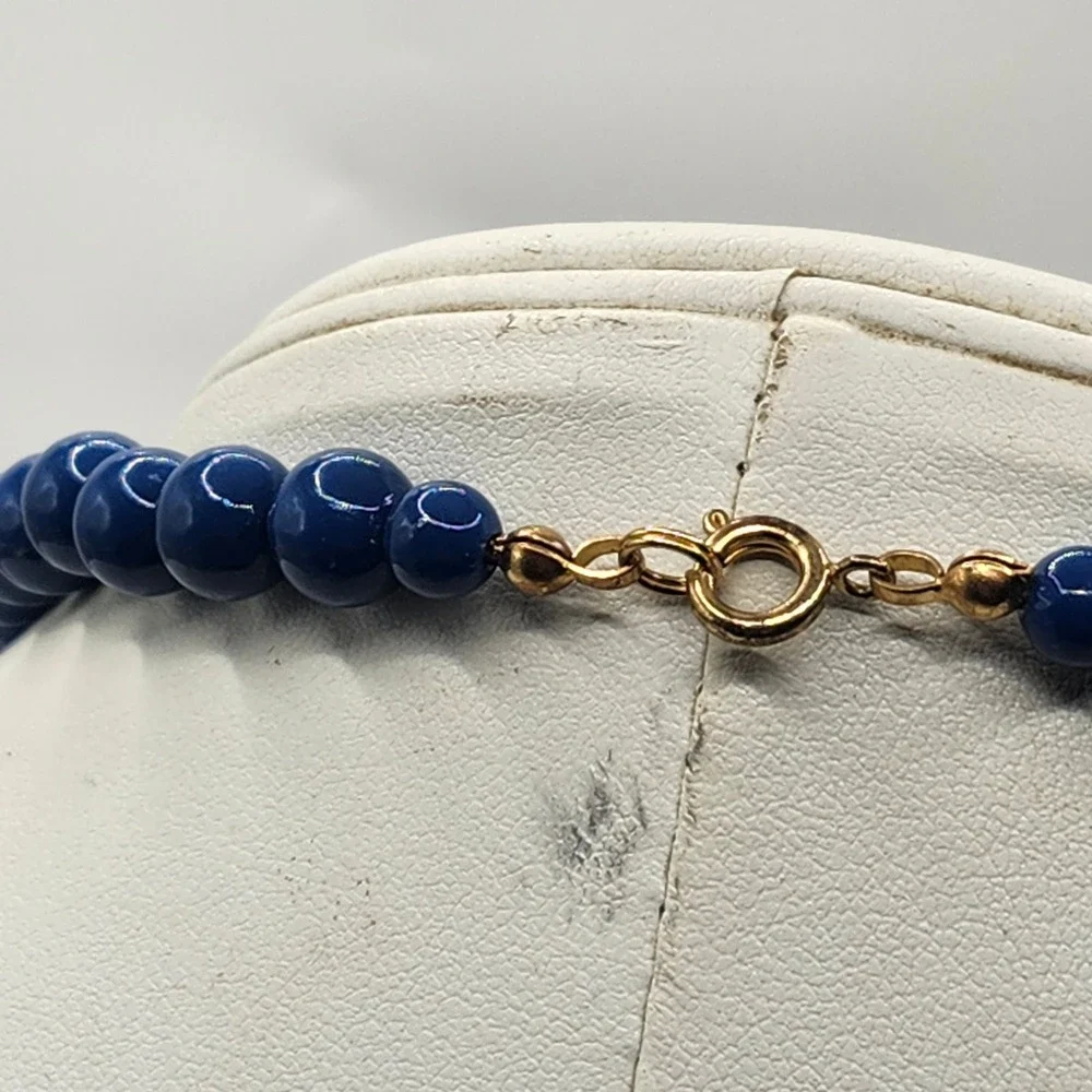 Vintage Blue‎ Beaded Necklace Gold Tone Accents Marbled Oval Beads Boho Style